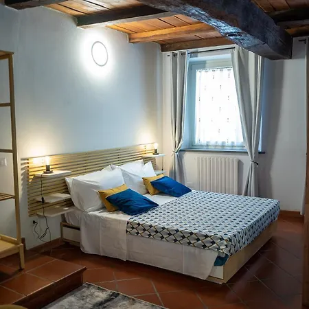 Apartment La Rocchetta - In Centro Storico Parma