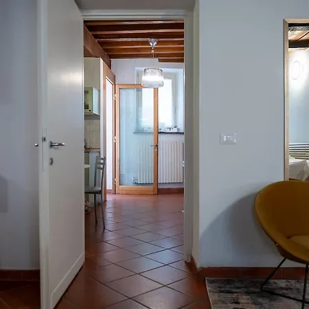 Apartment La Rocchetta - In Centro Storico Parma