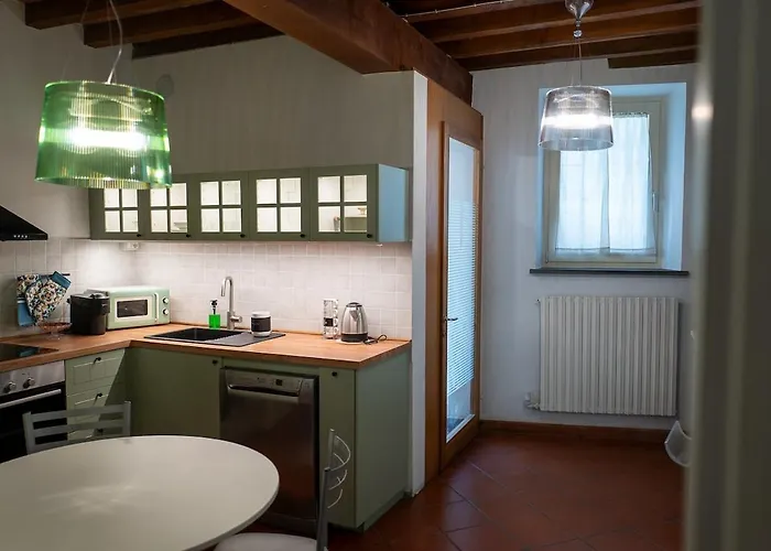 Appartamento La Rocchetta - In Centro Storico Parma